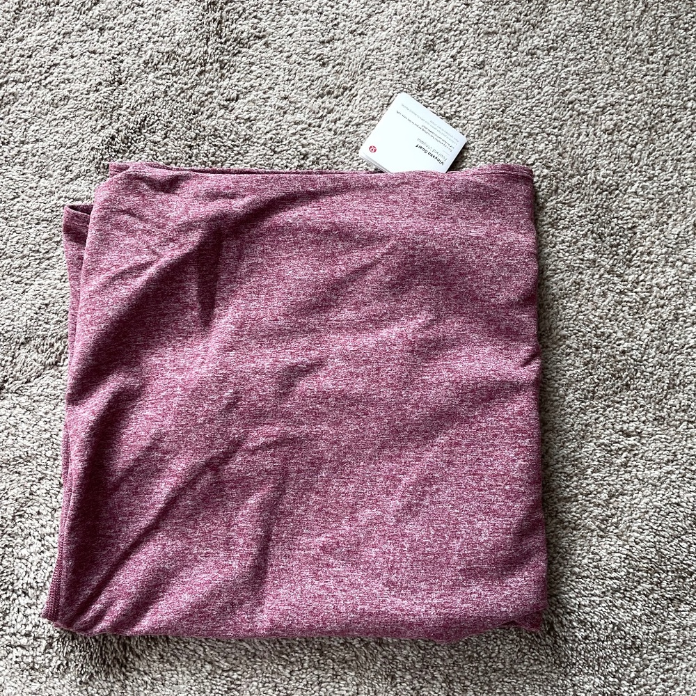 NWT Lululemon Rulu Vinyasa Scarf Burgundy heather